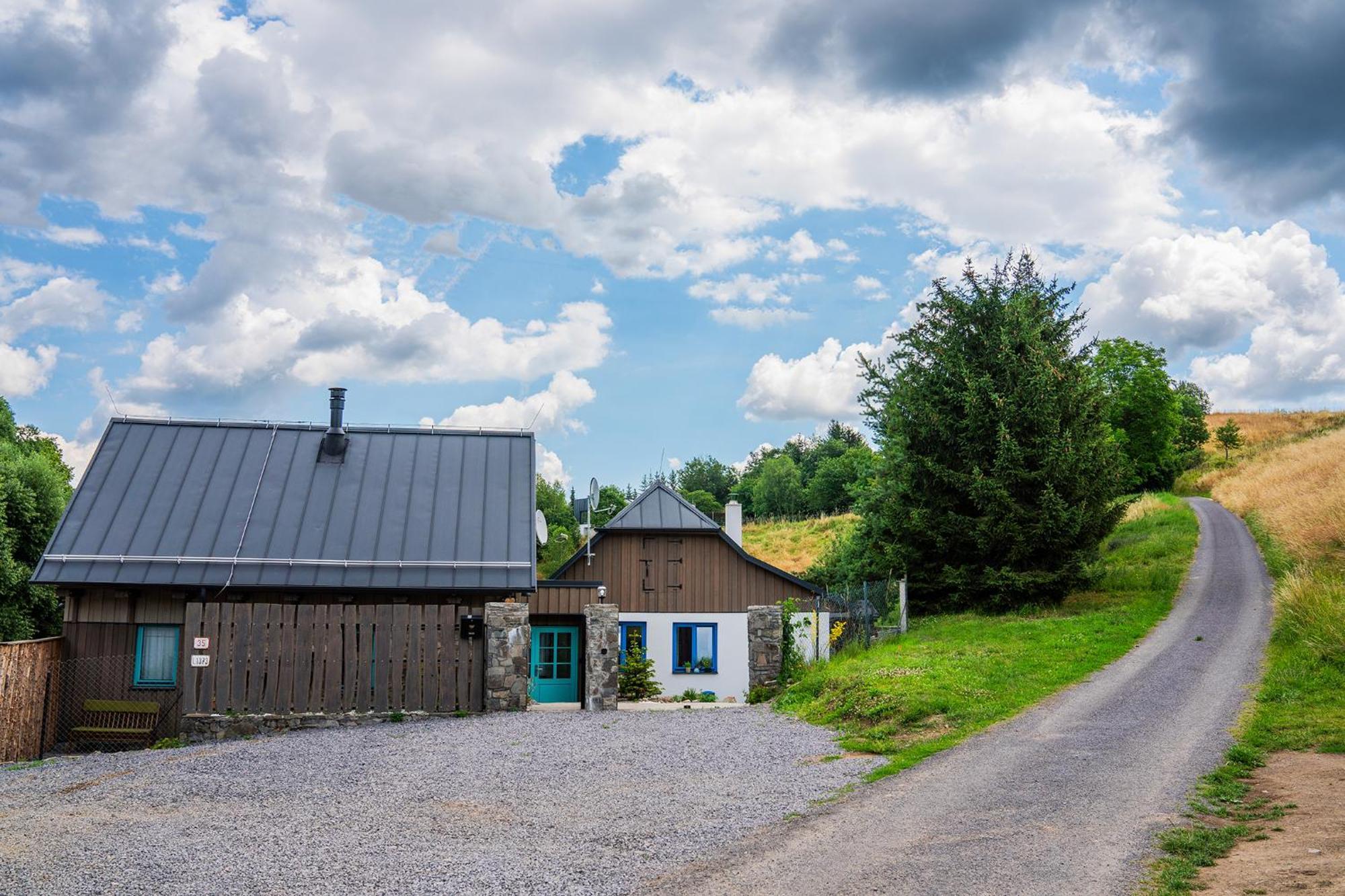 Chalupka Opal A Chalupa Achat Na Luke Lukahuta Chaletstiavnica Banska Stiavnica Na Samote - Samoobsluzny Pristup Cez Pin-Kod Nonstop Eksteriør billede